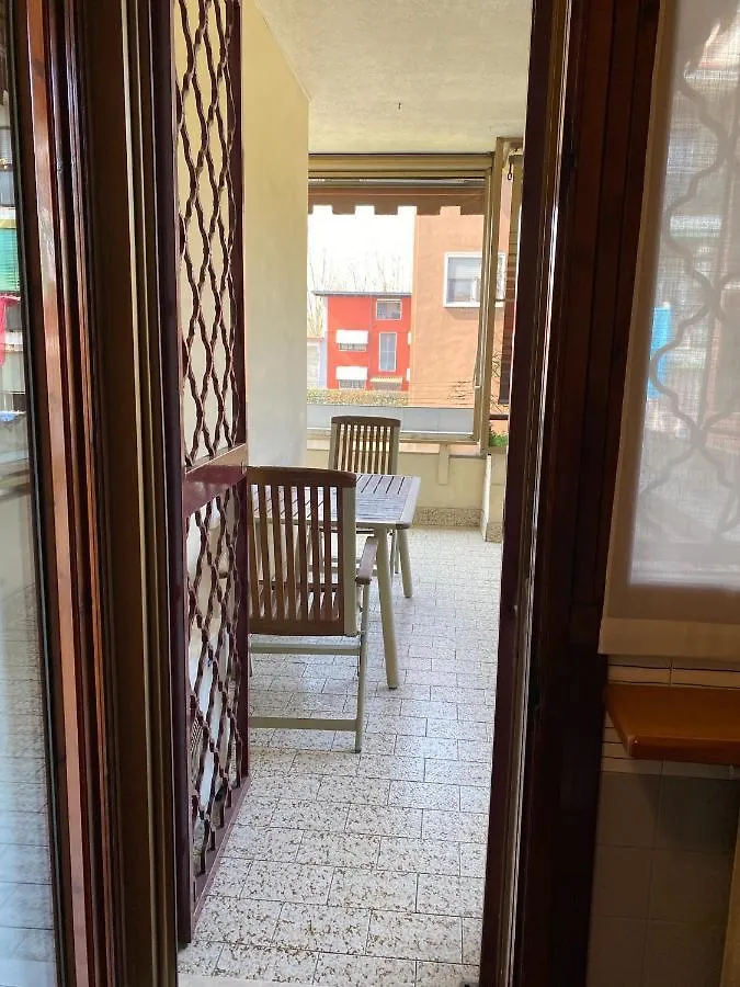 Casa Giovanna Rozzano 0*,  Italia